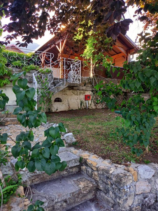 Auberge Des Chasseurs Échenevex Eksteriør bilde